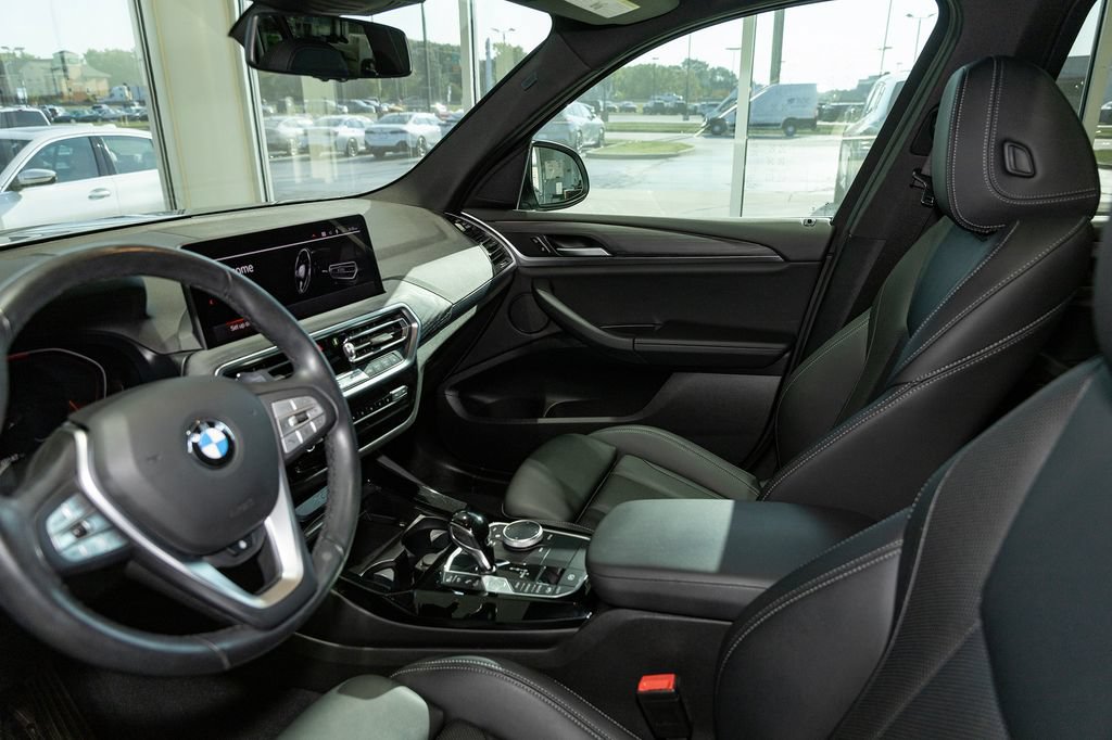 Used 2023 BMW X3 xDrive30i w/ Premium Package AWD/4WD image 8