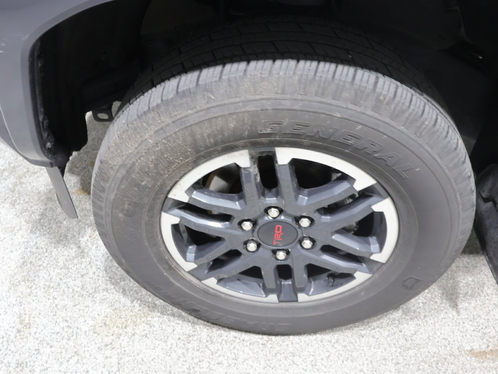 Certified 2025 Toyota Tacoma TRD Sport AWD/4WD image 10