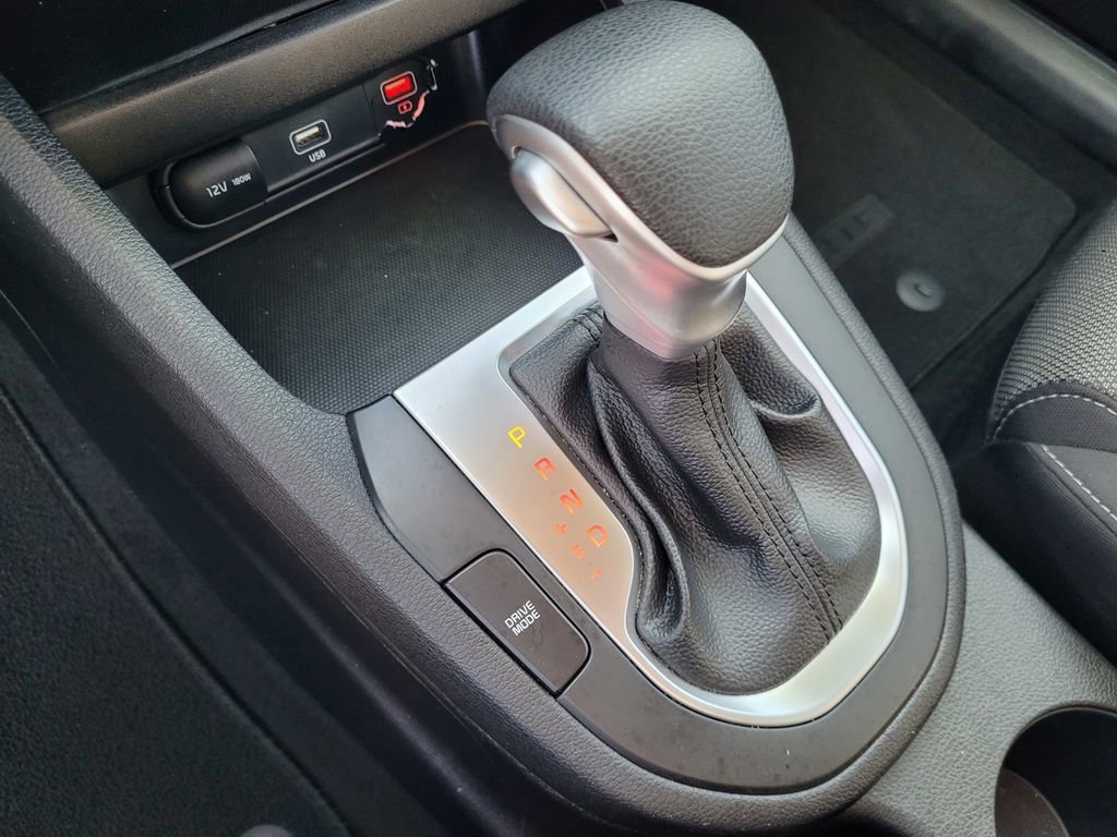 Used 2024 Kia Forte LXS FWD image 16