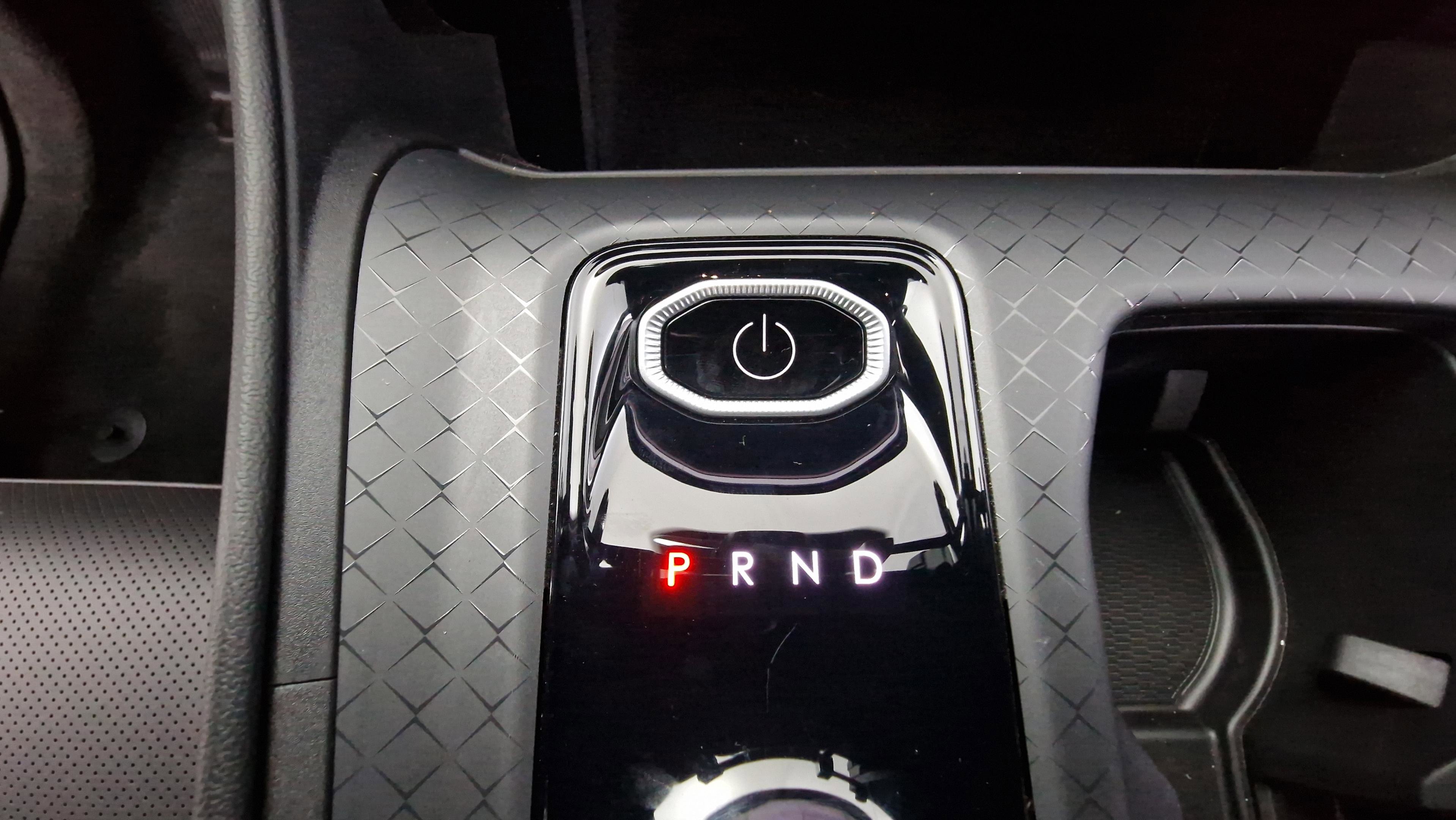 New 2025 Jeep Wagoneer Limited image 19