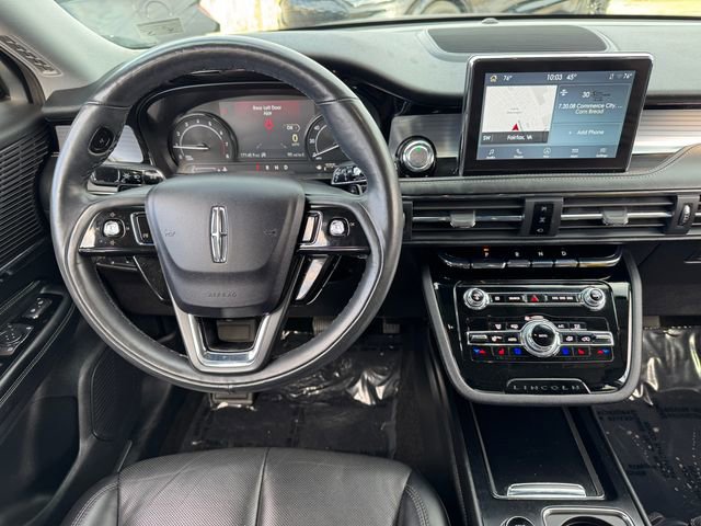 Used 2022 Lincoln Corsair AWD w/ Premium Package image 4