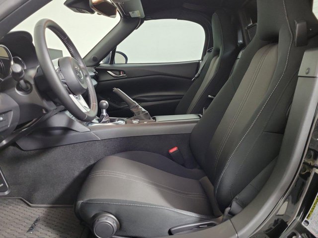 Certified 2025 MAZDA MX-5 Miata Sport RWD image 8
