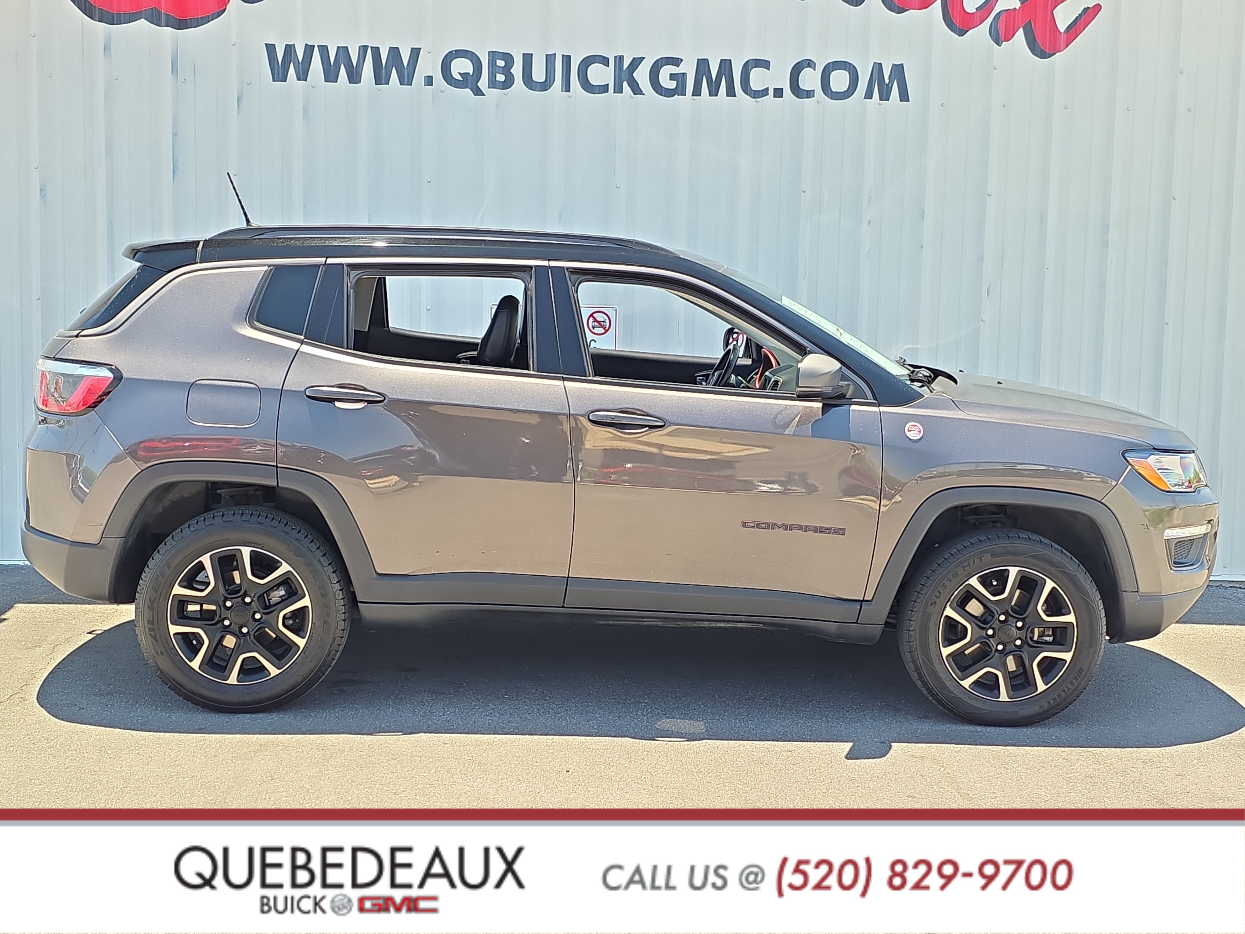 Used 2020 Jeep Compass Trailhawk AWD/4WD image 8