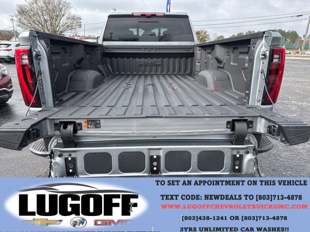 New 2026 GMC Sierra 3500 Denali w/ Denali Reserve Package image 24