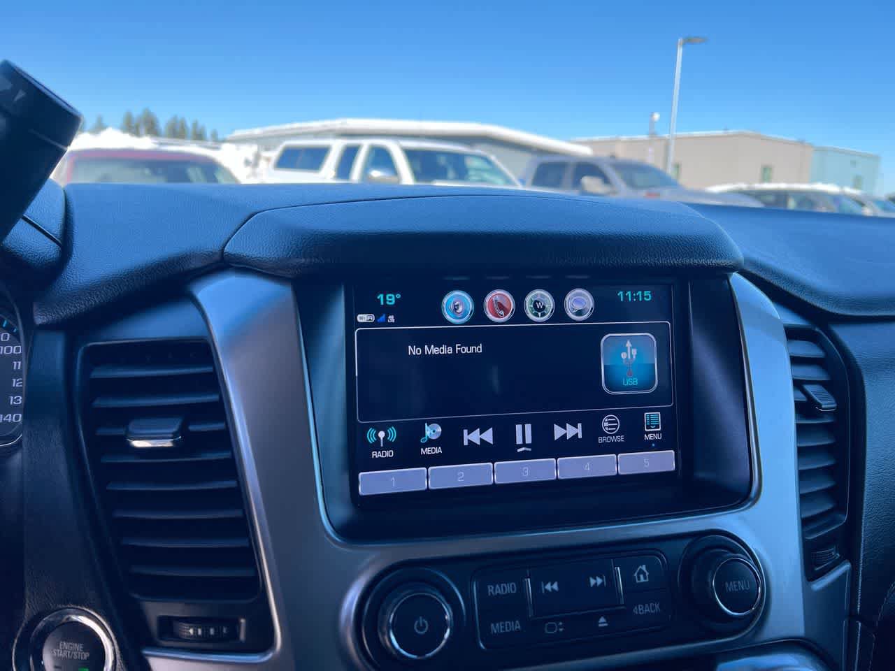 Used 2020 Chevrolet Tahoe Premier AWD/4WD image 16