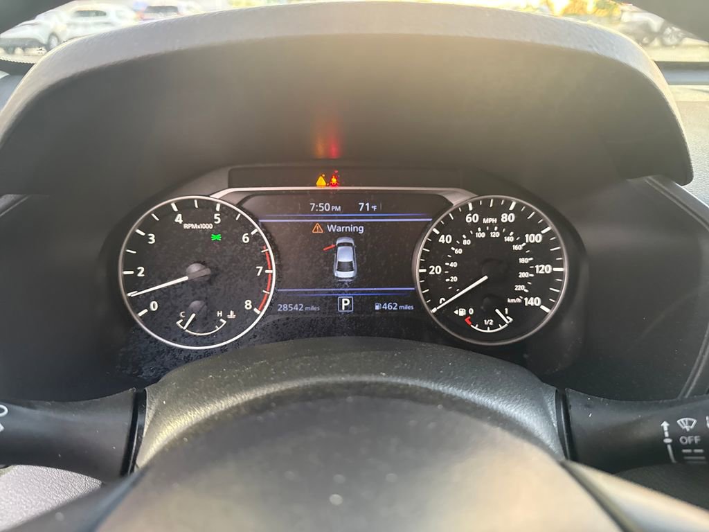 Used 2025 Nissan Altima 2.5 SV FWD image 22