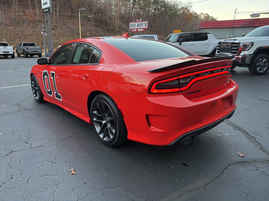 Used 2022 Dodge Charger Scat Pack image 2