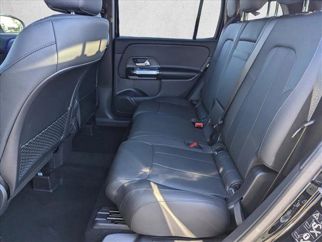 Used 2025 Mercedes-Benz GLB 250 image 14