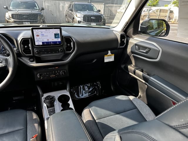 Certified 2023 Ford Bronco Sport Outer Banks w/ Tech Package AWD/4WD image 17
