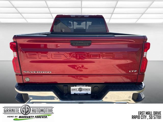 Used 2025 Chevrolet Silverado 1500 LTZ AWD/4WD image 5