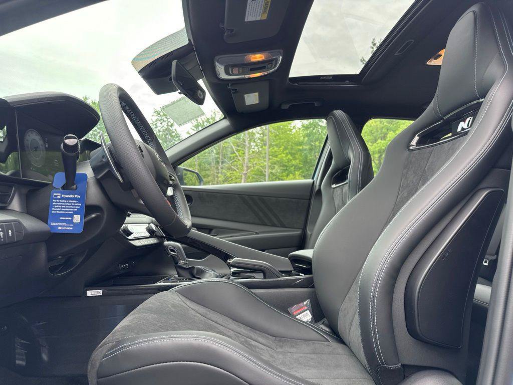 New 2026 Hyundai Elantra N FWD image 18