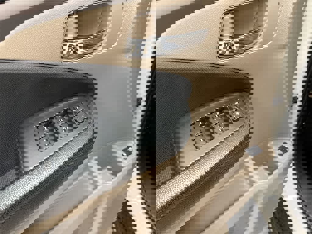 Used 2016 Honda Pilot EX-L image 18