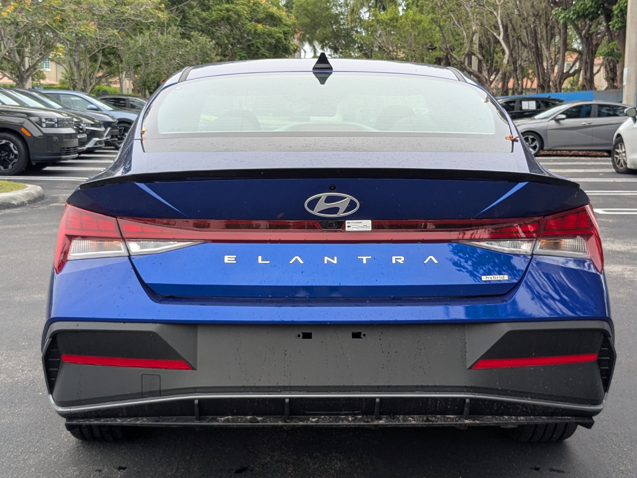 New 2025 Hyundai Elantra SEL image 5