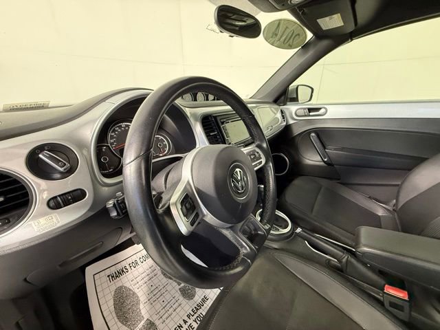 Used 2014 Volkswagen Beetle TDI image 6