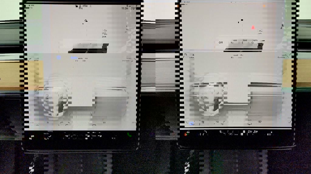 Used 2023 Tesla Model Y Long Range image 22