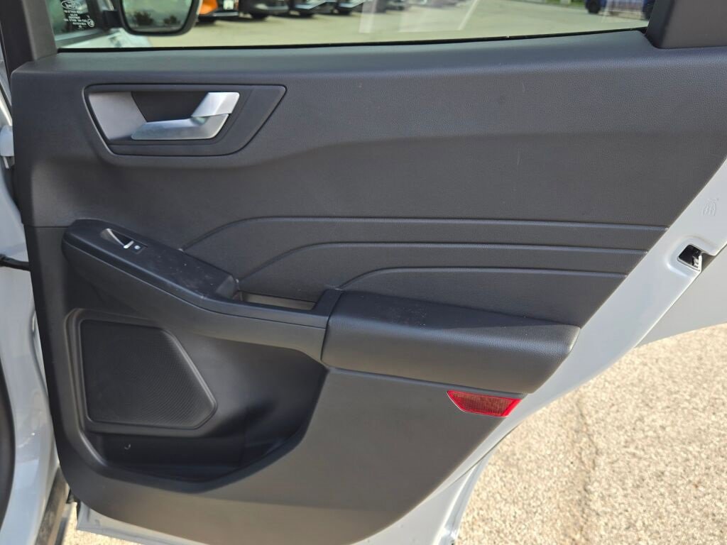 Used 2025 Ford Escape ST-Line Select image 10