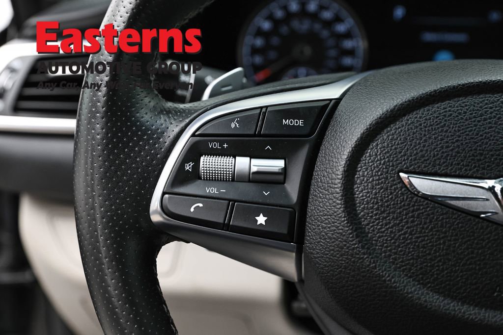 Used 2023 Genesis G70 2.0T AWD/4WD image 15