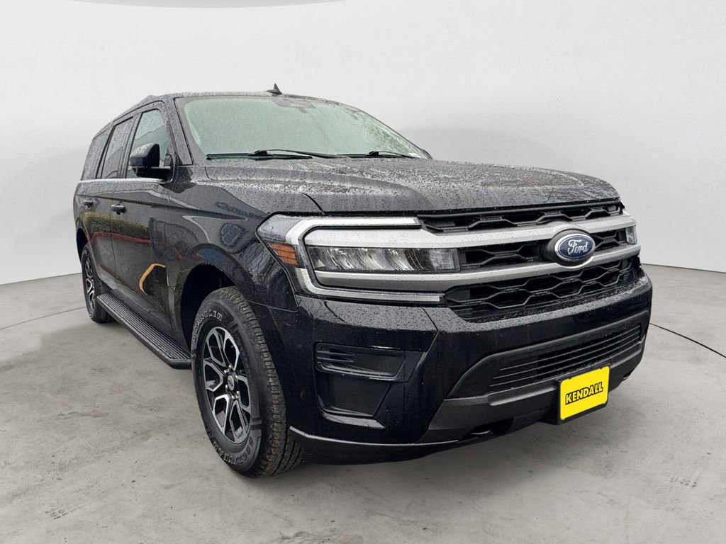 Used 2022 Ford Expedition XLT image 6