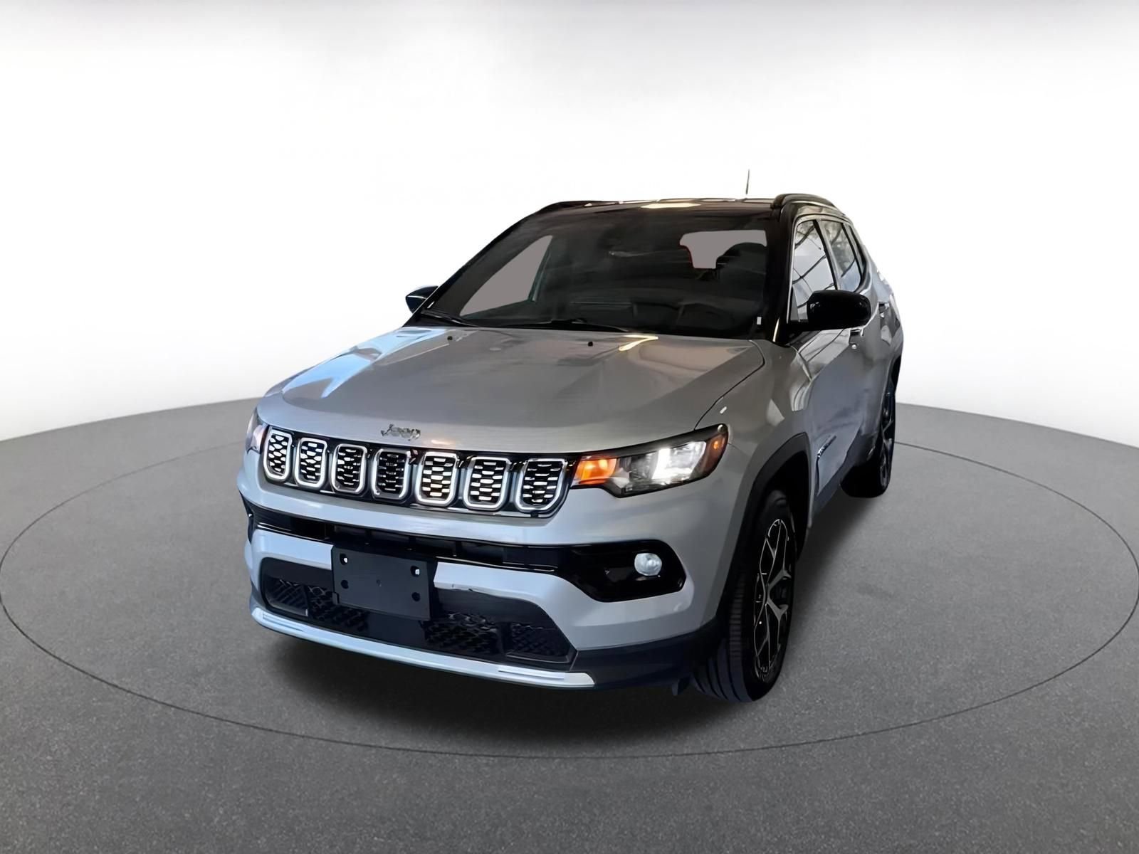 Used 2025 Jeep Compass Limited image 6