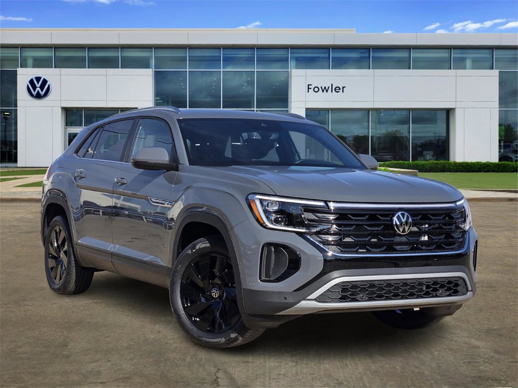 New 2026 Volkswagen Atlas Cross Sport SE image 1