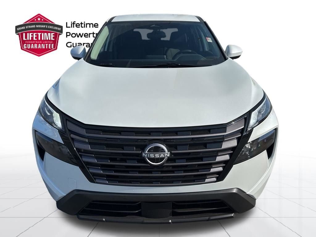 New 2026 Nissan Rogue SV FWD image 2