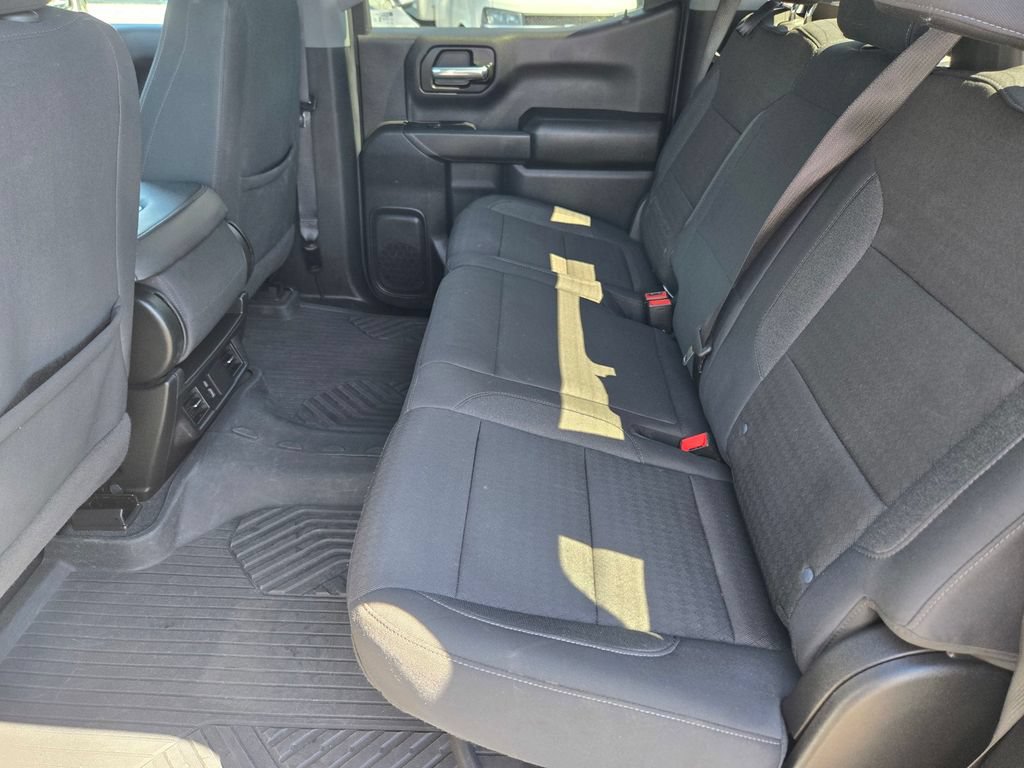 Used 2025 Chevrolet Silverado 1500 Custom Trail Boss w/ Turbomax Blackout Package AWD/4WD image 10
