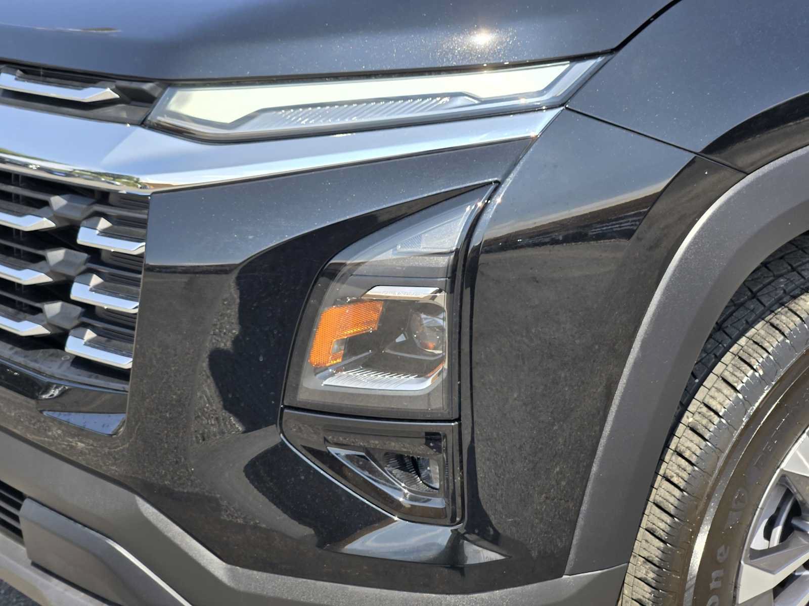 Certified 2026 Chevrolet Equinox LT w/ Convenience Package II FWD image 9