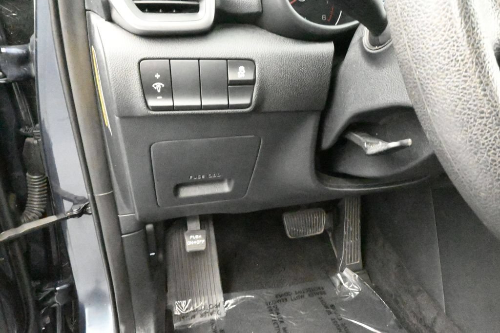 Used 2019 Kia Sportage LX FWD image 12