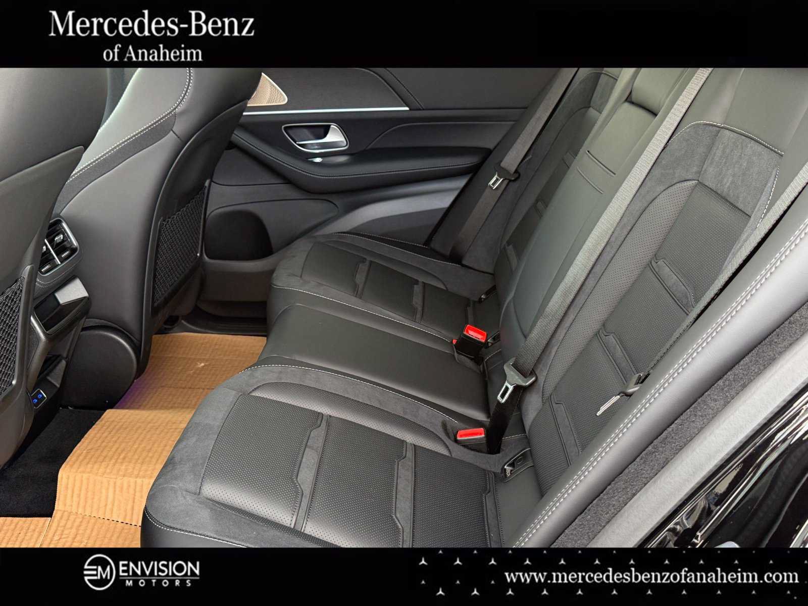 New 2026 Mercedes-Benz GLE 53 AMG 4MATIC image 30