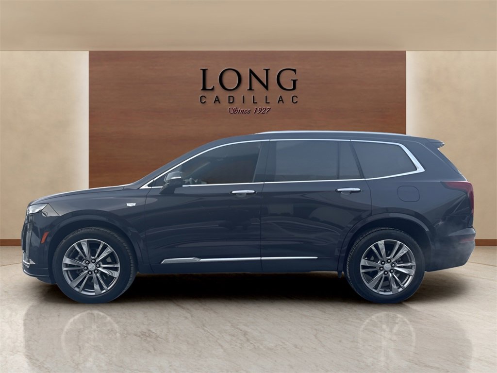 Certified 2025 Cadillac XT6 Premium Luxury image 2