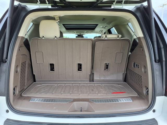 Used 2023 GMC Yukon Denali RWD image 12