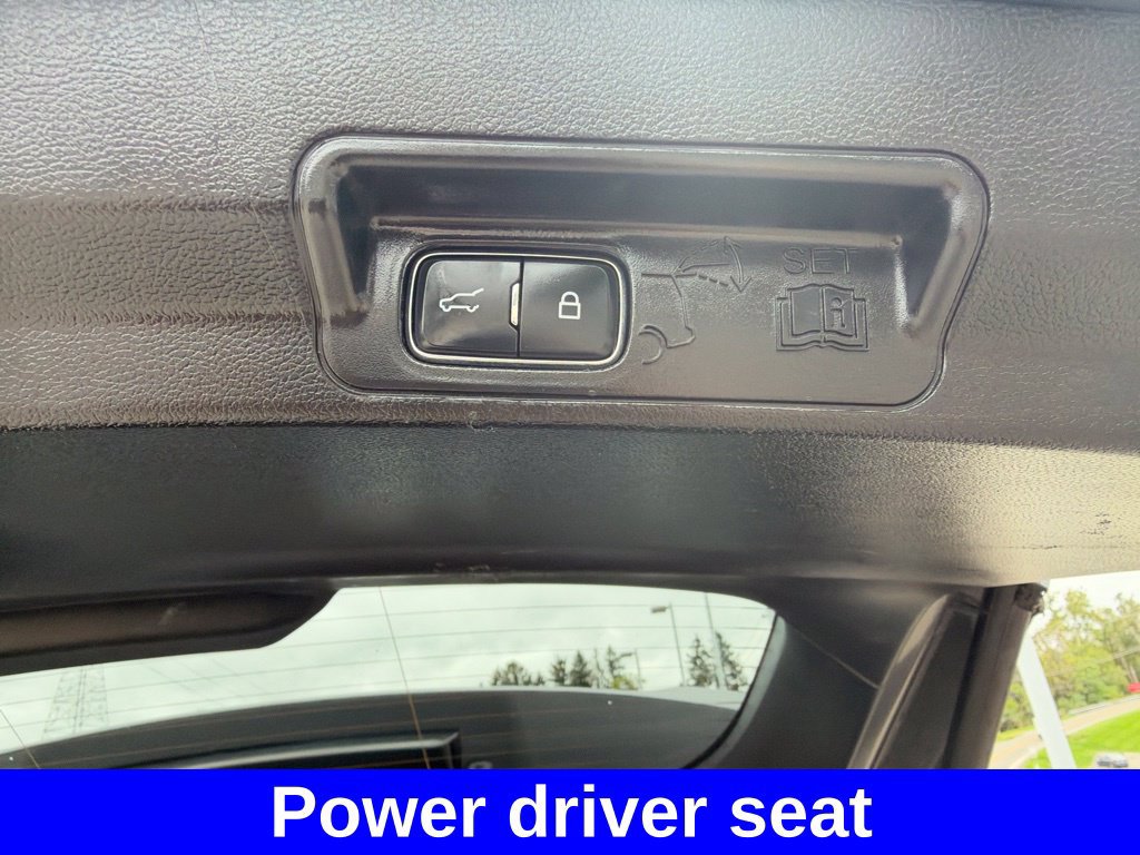 Used 2022 Ford Explorer ST w/ Equipment Group 401A AWD/4WD image 14