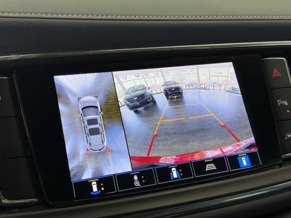 Used 2024 Buick Enclave Premium image 69