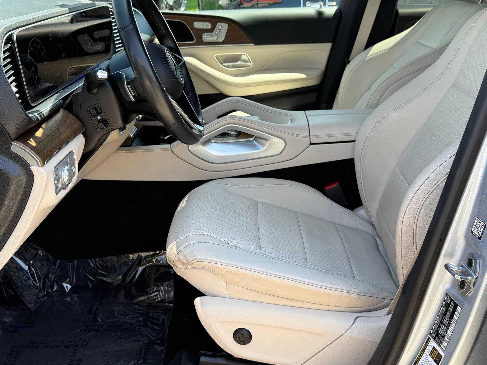 Used 2024 Mercedes-Benz GLE 350 4MATIC image 26