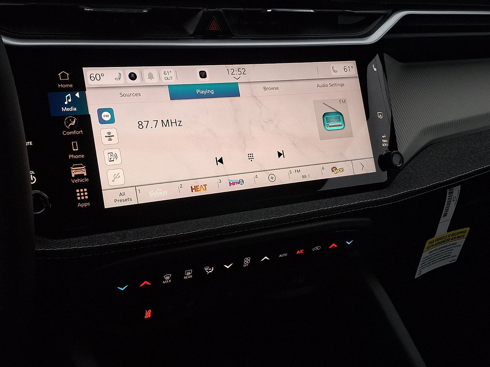 New 2026 Jeep Cherokee Laredo AWD/4WD image 8
