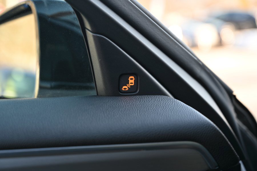 Used 2025 Acura TLX w/ Technology Package image 21