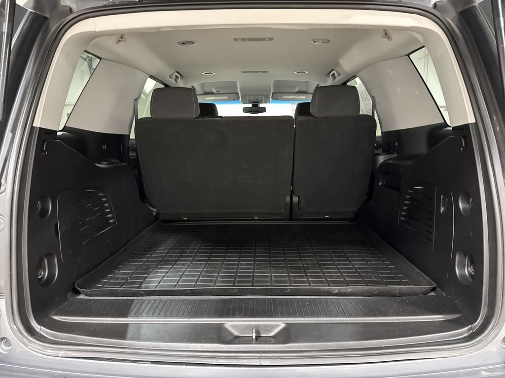 Used 2020 Chevrolet Tahoe LS AWD/4WD image 23