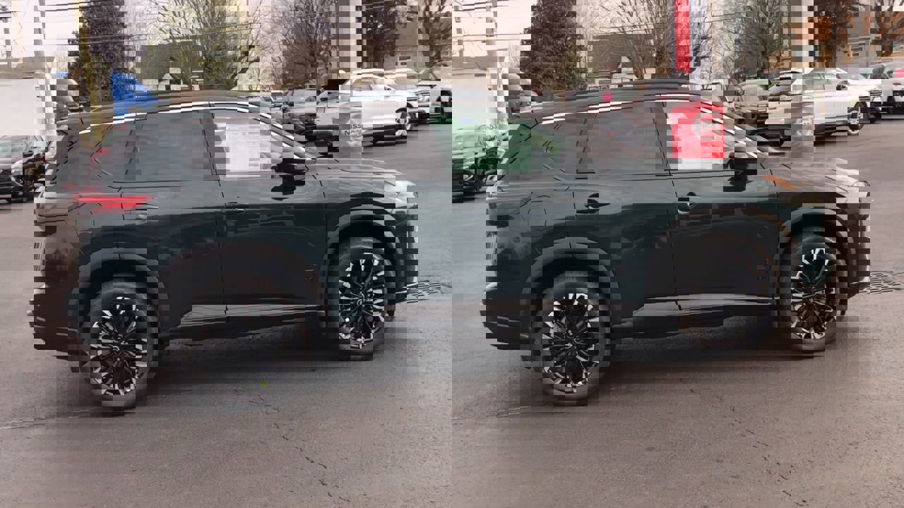 New 2026 Nissan Rogue Dark Armor image 9