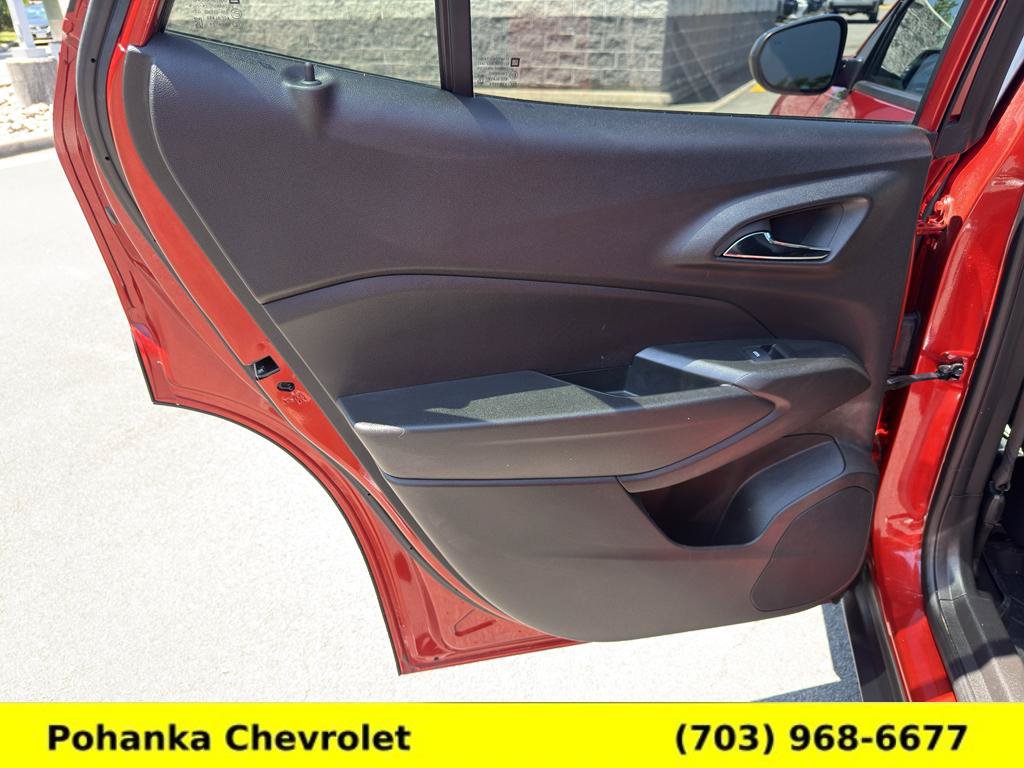 Certified 2024 Chevrolet Trax ACTIV w/ Driver Confidence Package FWD image 25