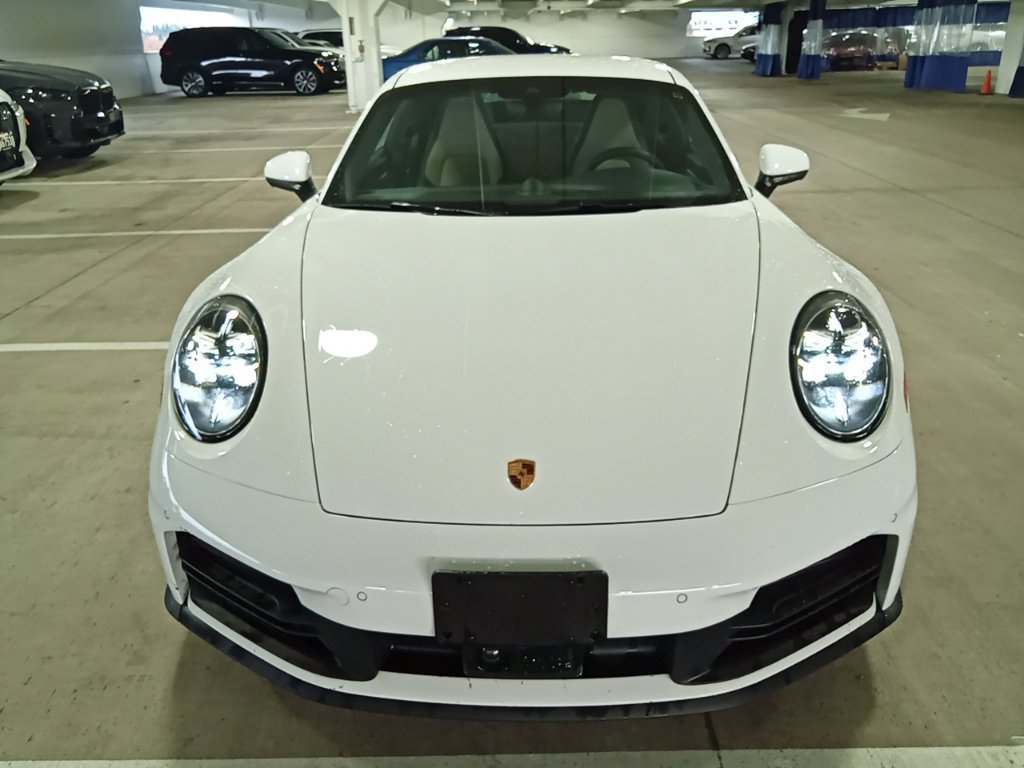 Used 2025 Porsche 911 Carrera RWD image 2
