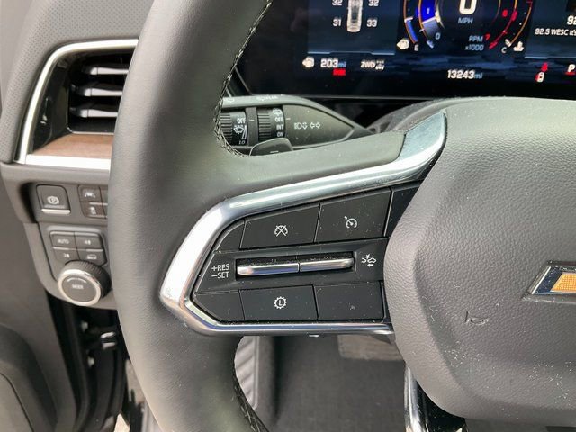 Used 2025 Chevrolet Tahoe High Country image 11