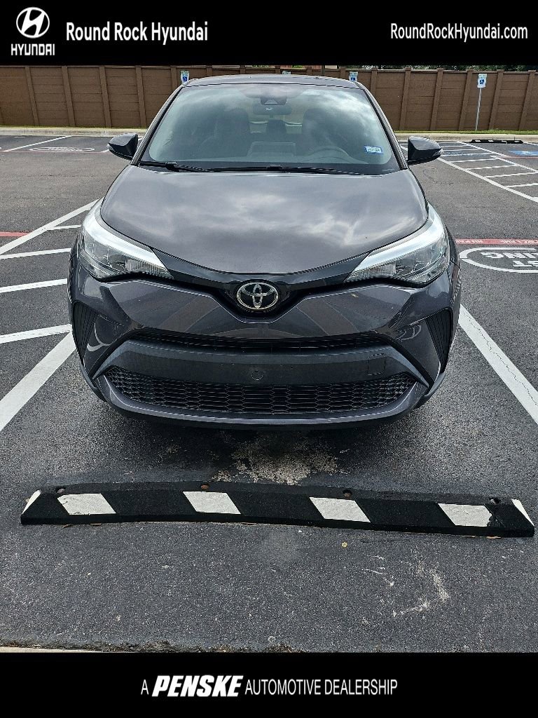 Used 2021 Toyota C-HR LE FWD image 1