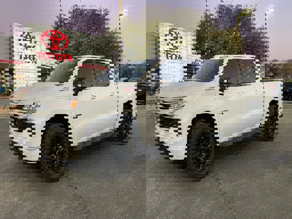Used 2025 Chevrolet Silverado 1500 RST