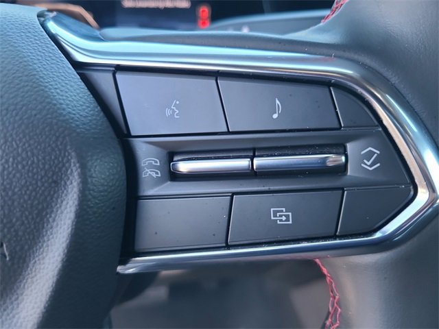 Used 2025 Chevrolet Suburban RST image 31