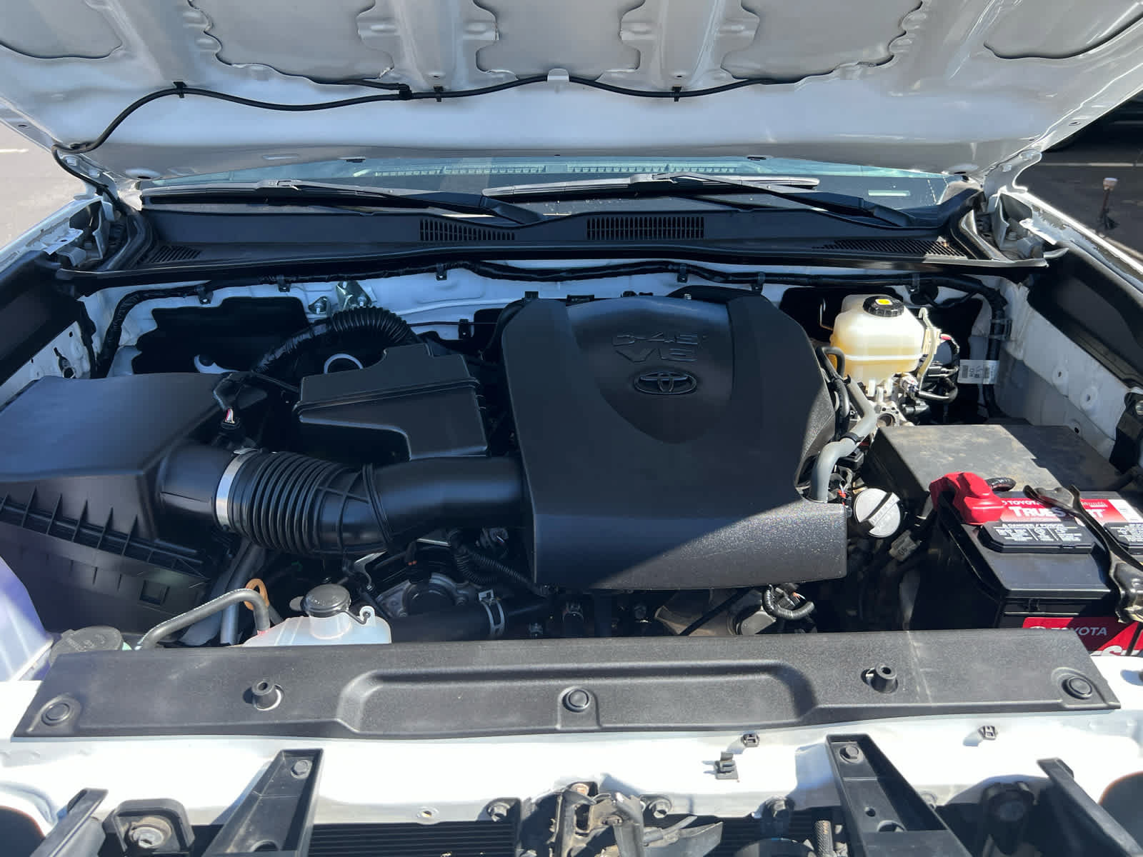 Certified 2020 Toyota Tacoma TRD Off-Road w/ TRD Premium Off Road Package AWD/4WD image 3