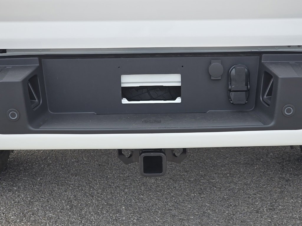 New 2025 Ford F150 Platinum w/ Equipment Group 702A High image 16