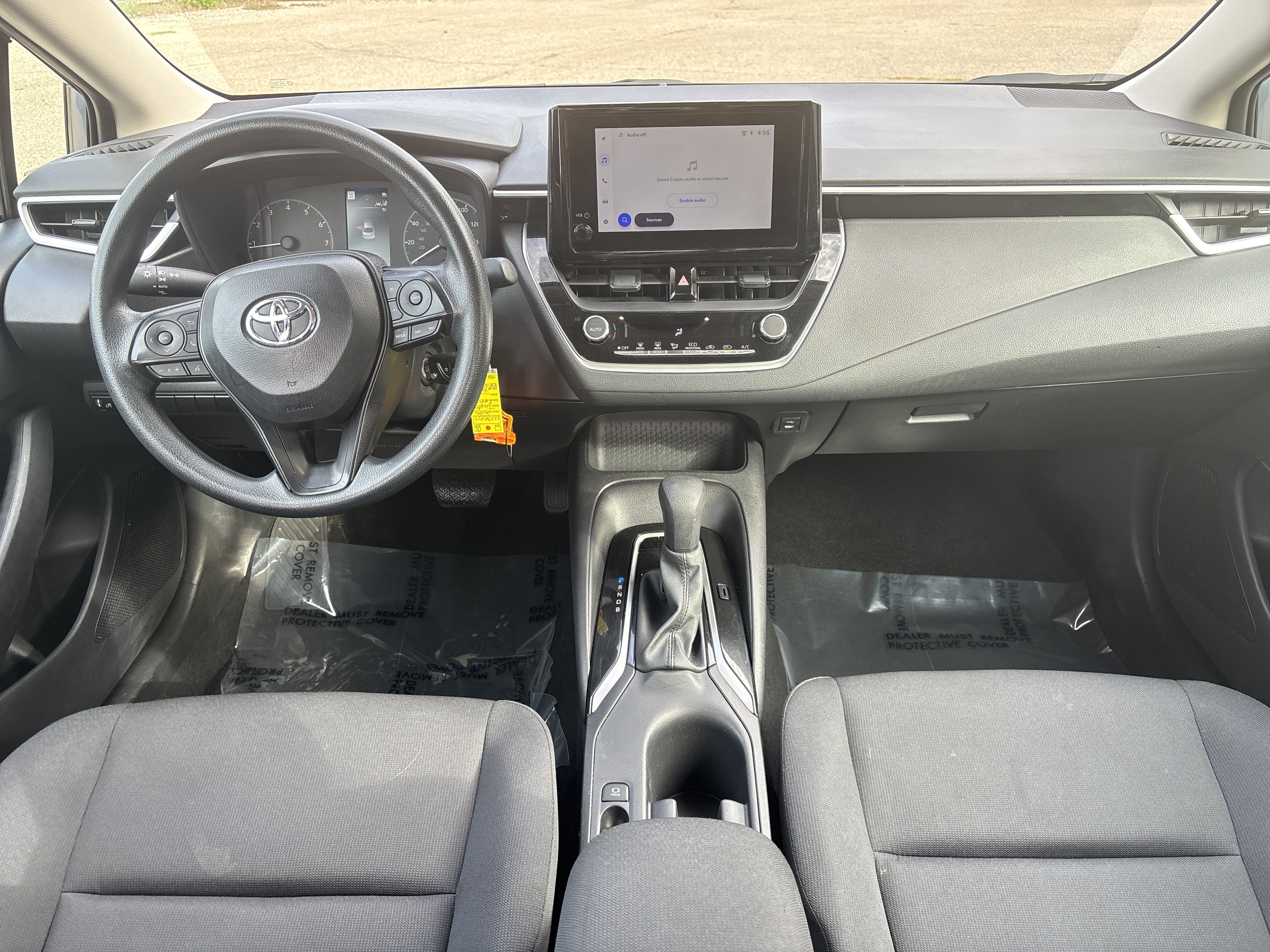 Used 2025 Toyota Corolla LE FWD image 16