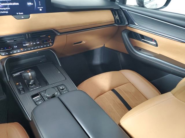 Certified 2025 MAZDA CX-70 3.3 Turbo S w/ Premium Plus image 17