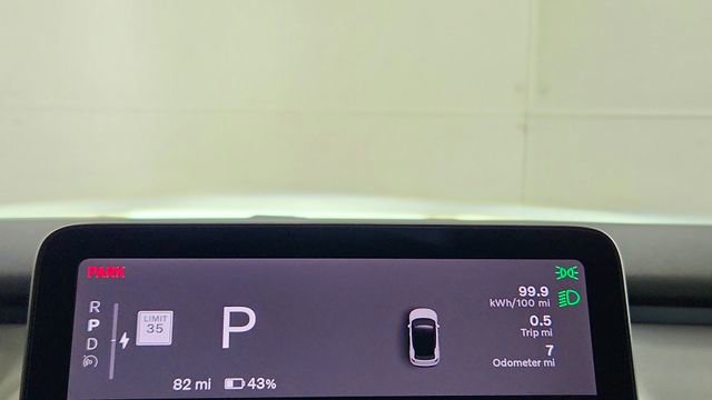 New 2026 Volvo EX30 Plus w/ Climate Package AWD/4WD image 18