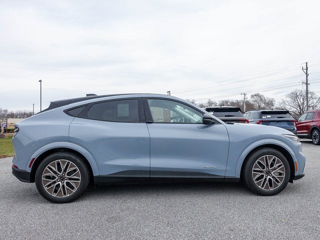 New 2025 Ford Mustang Mach-E Premium image 6